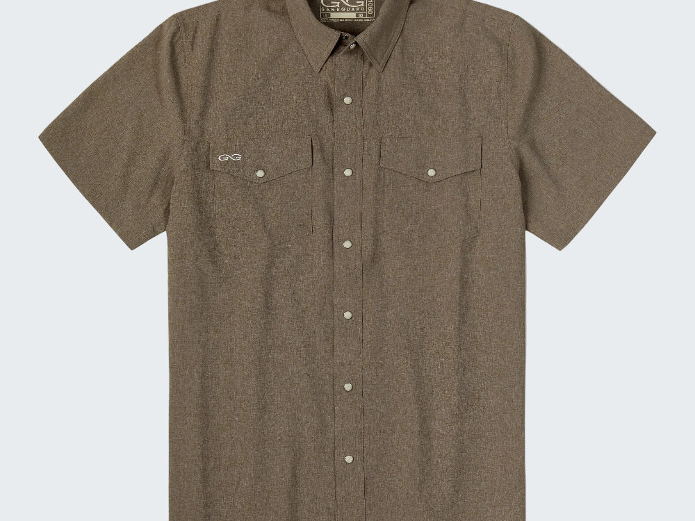 A short-sleeve button-up shirt in a textured brown fabric, featuring two buttoned chest pockets and a pointed collar, shown flat on a white background.
