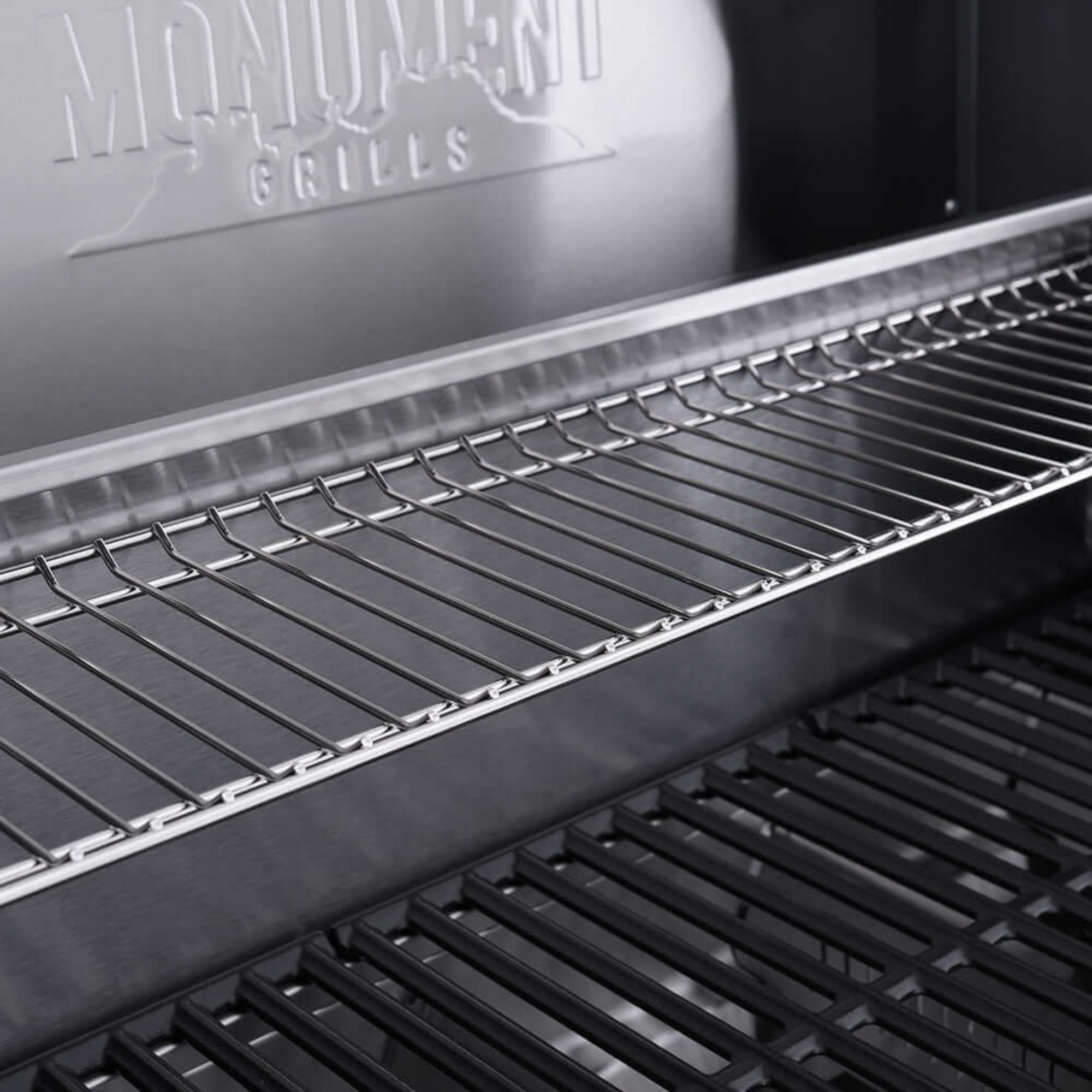 Eminence 405-Tech Stainless Propane Gas Grill