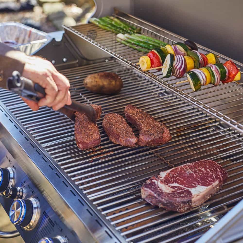 Monument Grills 77352 Full Stainless Propane Gas Grill