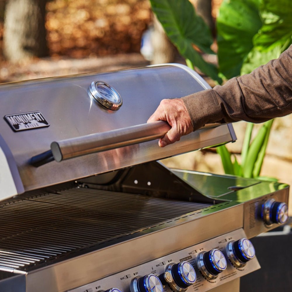 Monument Grills 77352 Full Stainless Propane Gas Grill