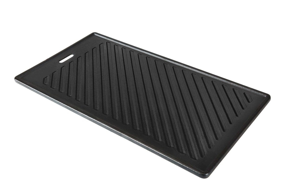 Black rectangular grill pan on a white background