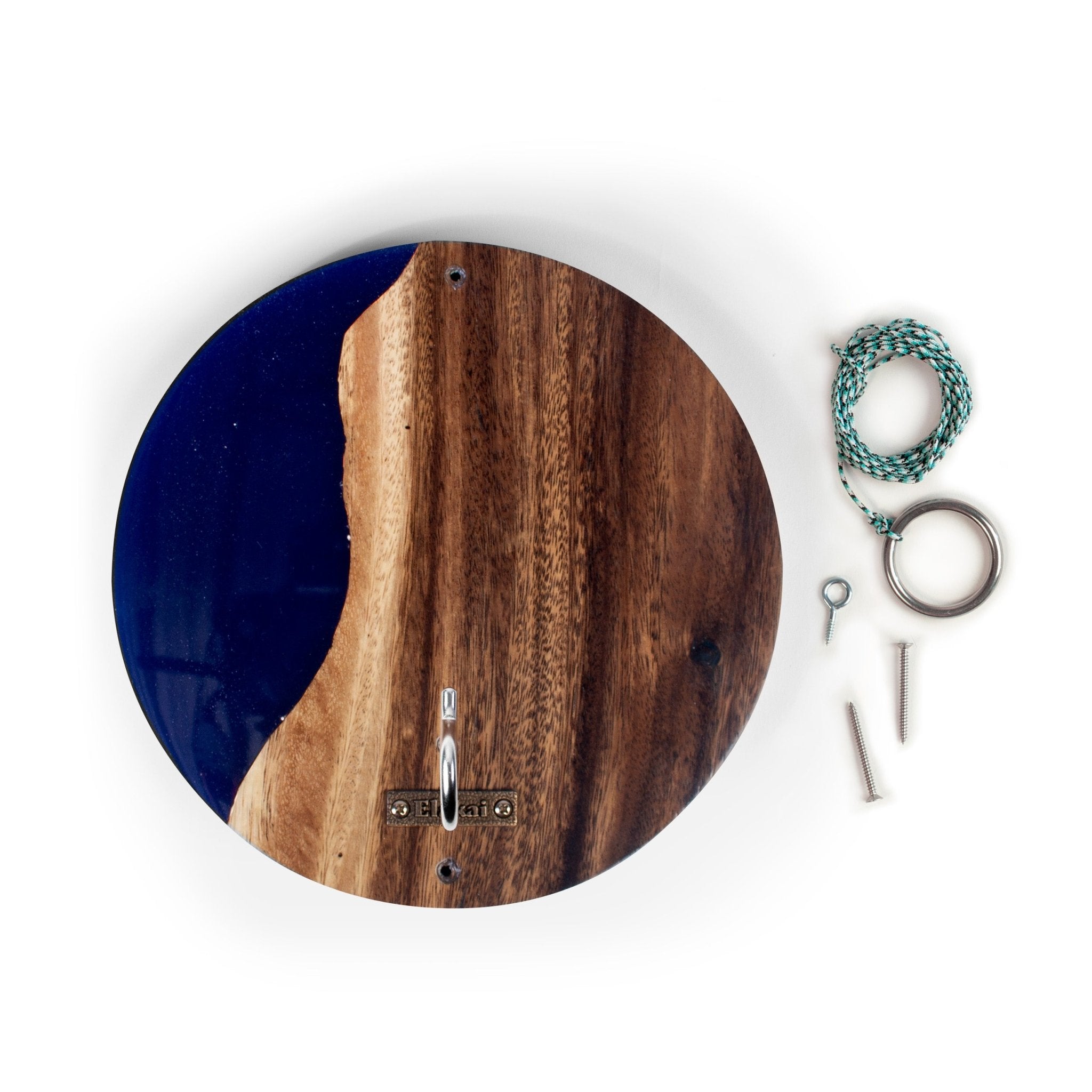Round wall hook featuring a natural wood grain design with a dark blue inlay, shown alongside mounting hardware including a hanging rope, ring, and screws on a white background.