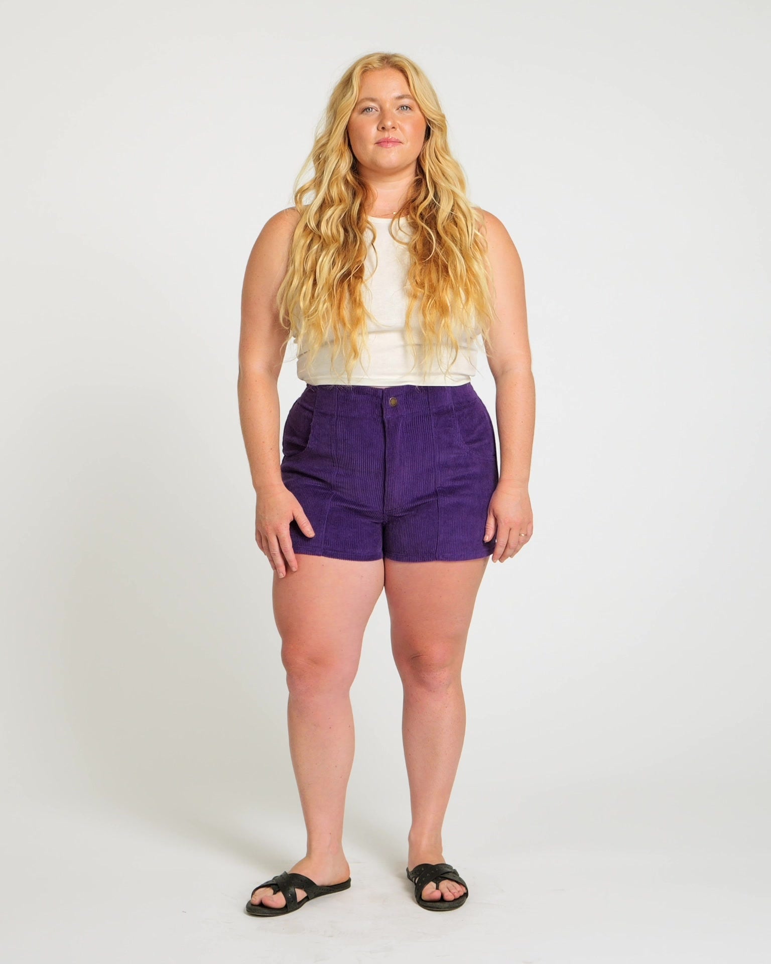 Hammies Women's Corduroy Short (Plum)