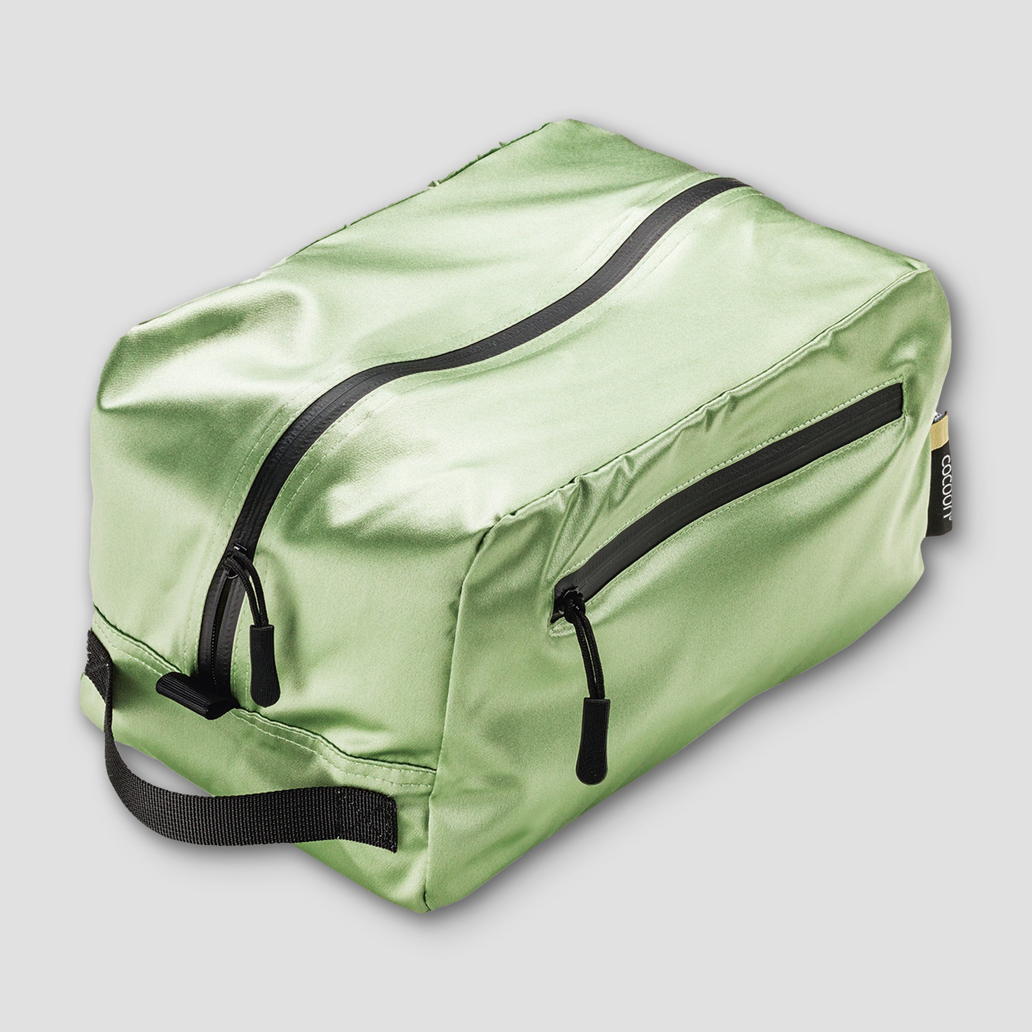 COCOON Toiletry Kit Cube Monsoon Silk™